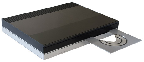 Beogram CD 7000 with CD drawer open (picture by Nick Jarman)